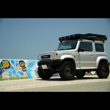 ジムニー｜ジムニーシエラ｜カスタム｜リフトアップ｜ルーフラック｜バンパーガード｜グーニーズワン